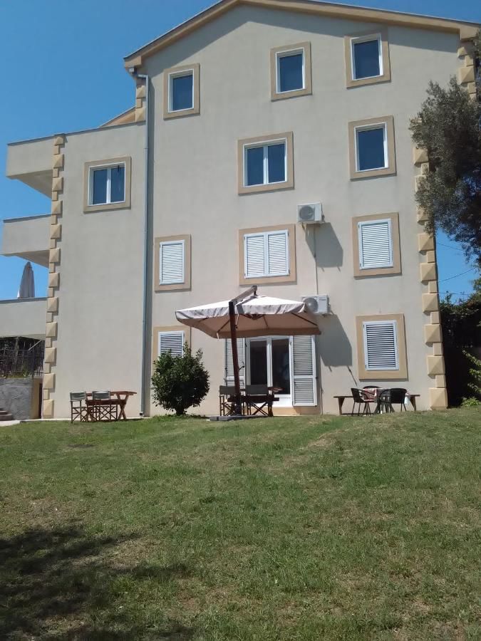 Апартаменты Apartments Savić Херцег-Нови-40