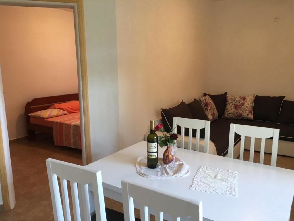 Апартаменты Apartments Savić Херцег-Нови