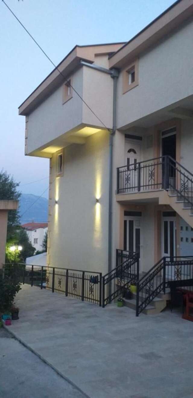 Апартаменты Apartments Savić Херцег-Нови-20