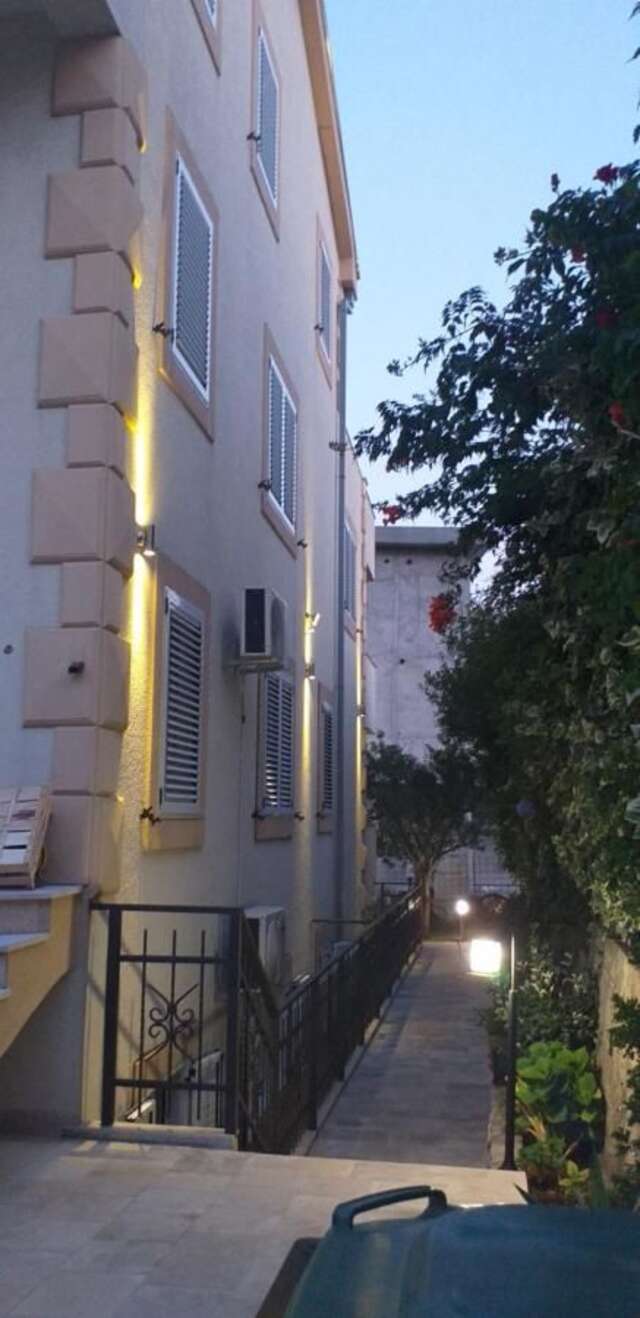 Апартаменты Apartments Savić Херцег-Нови-22
